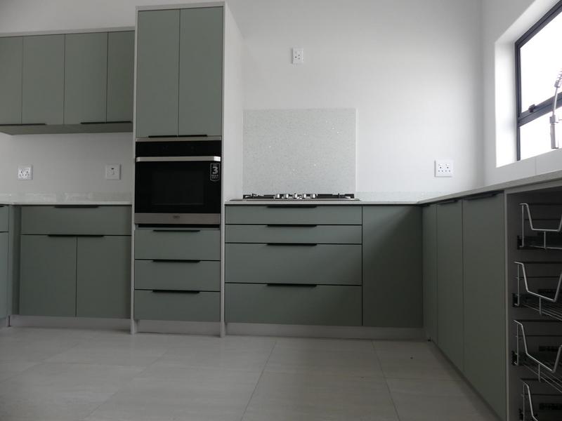 4 Bedroom Property for Sale in Shelley Point Western Cape